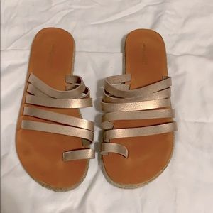 American Eagle Rose Gold and Leather Sandals
